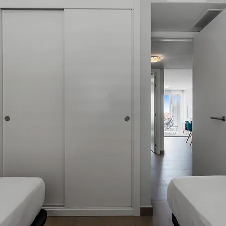 Vivi Homes - Sultana Gym, Pool, Terrace & Sea View * Fuengirola