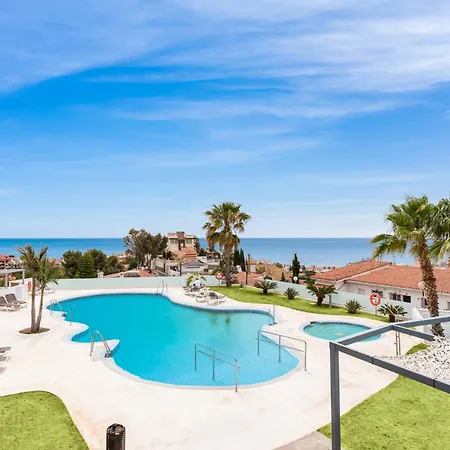 Vivi Homes - Sultana Gym, Pool, Terrace & Sea View Apartment Fuengirola